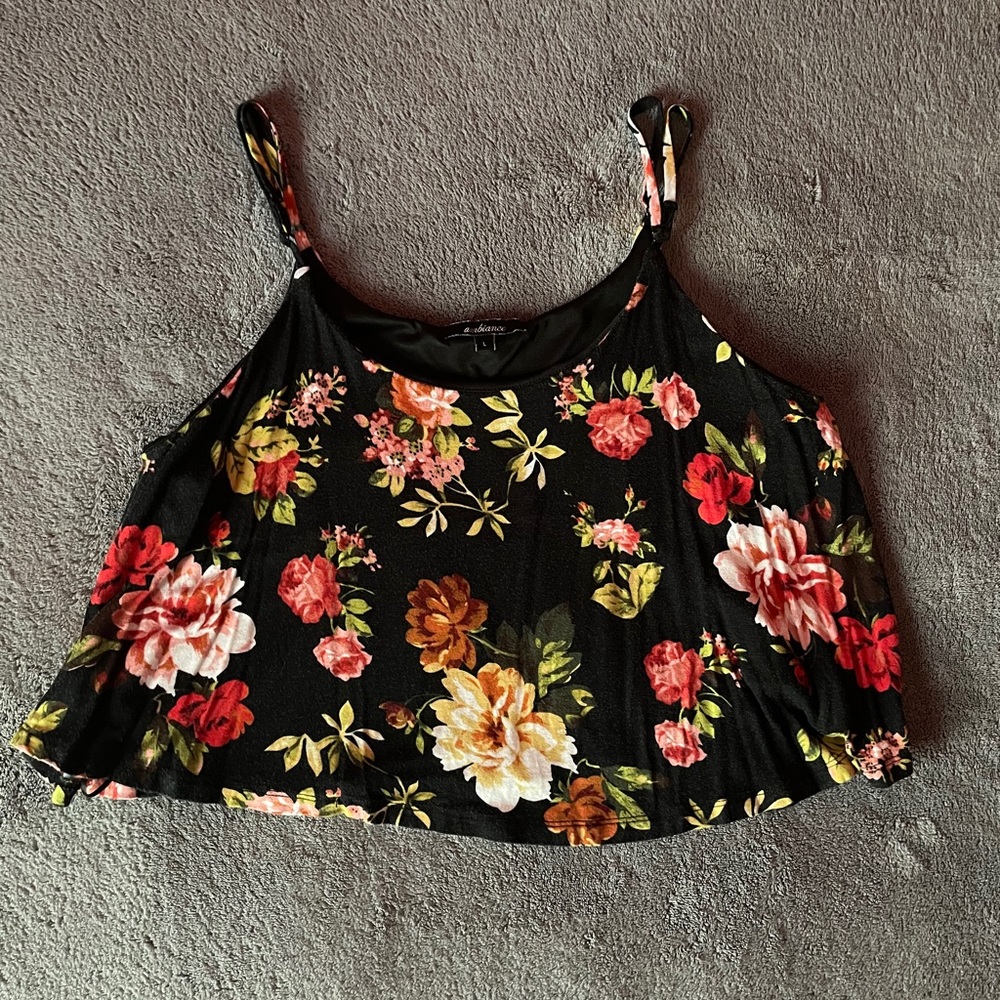 FLOWERS FLOWY SPAGHETTI STRAP CROP TOP • AMBIANCE